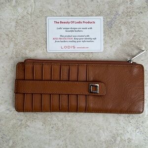 Women's wallet - Lodis